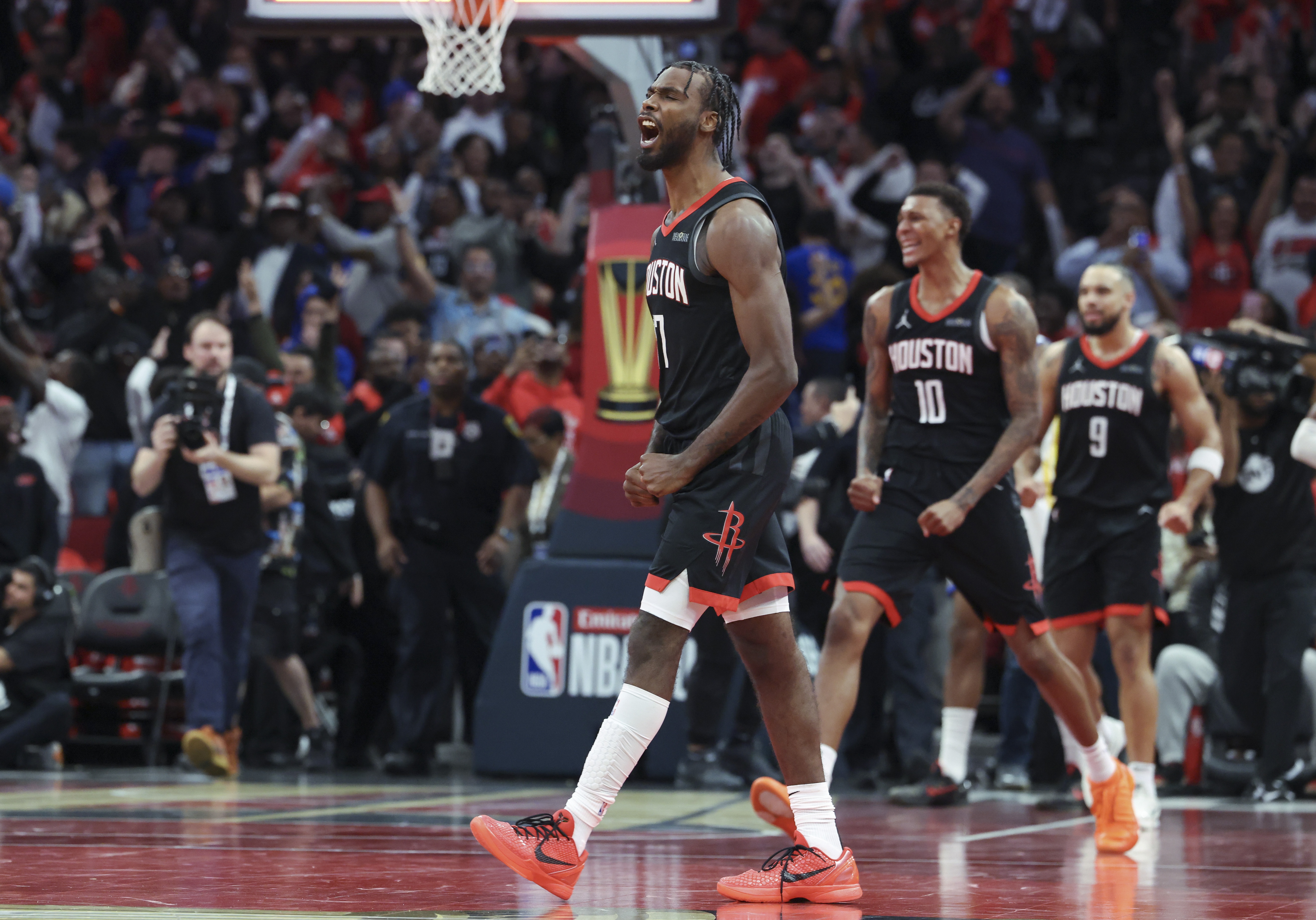 九游会体育 -包含丹佛掘金发布备战花絮，国际比赛日豪取连胜，NBA常规赛任务艰巨，球队文化再被提及的词条